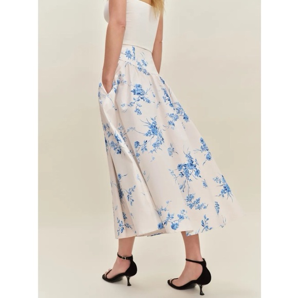 Reformation Polina Skirt - Picture 3 of 14